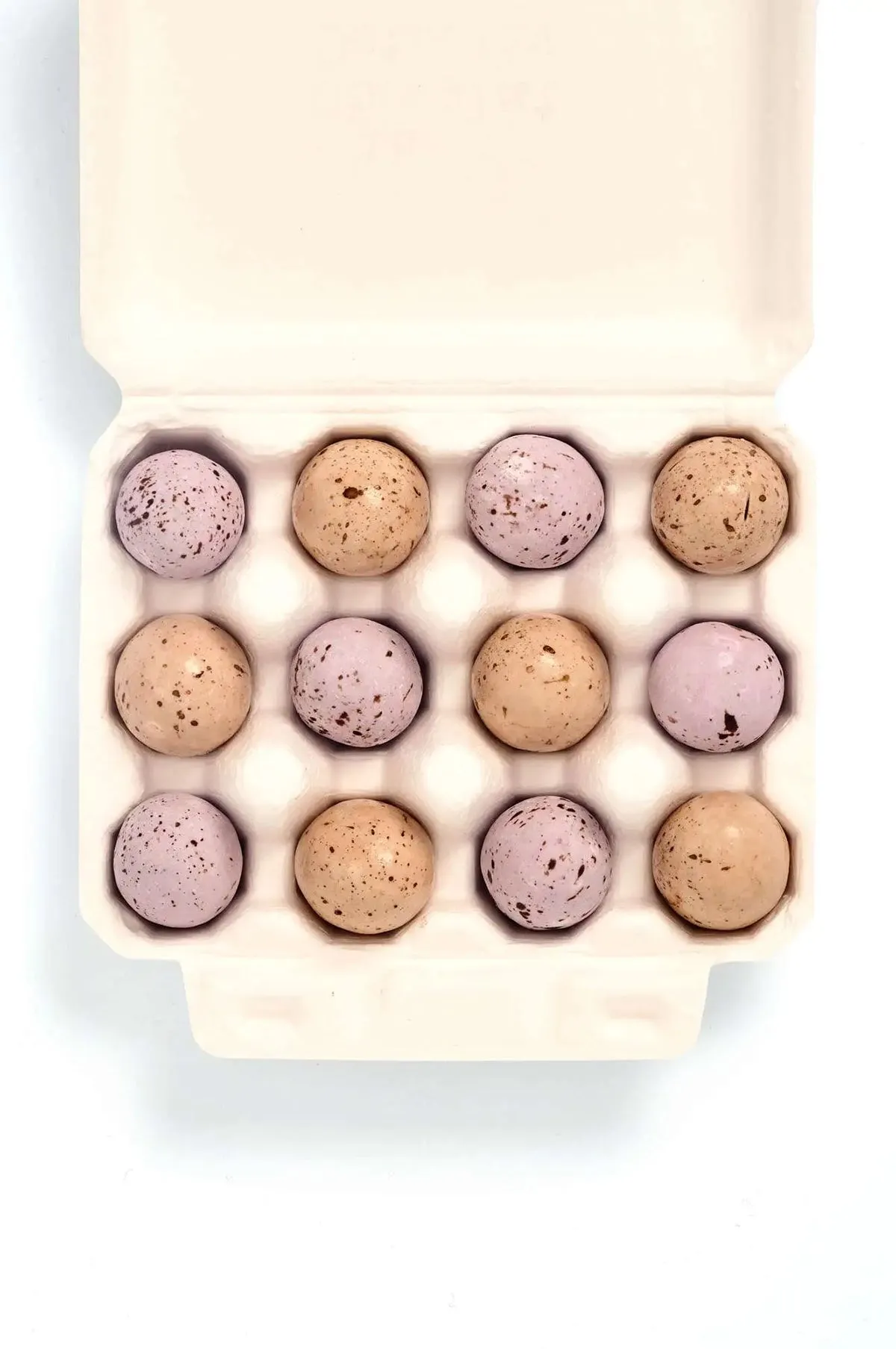 12 Turtle Dove Eggs 150g