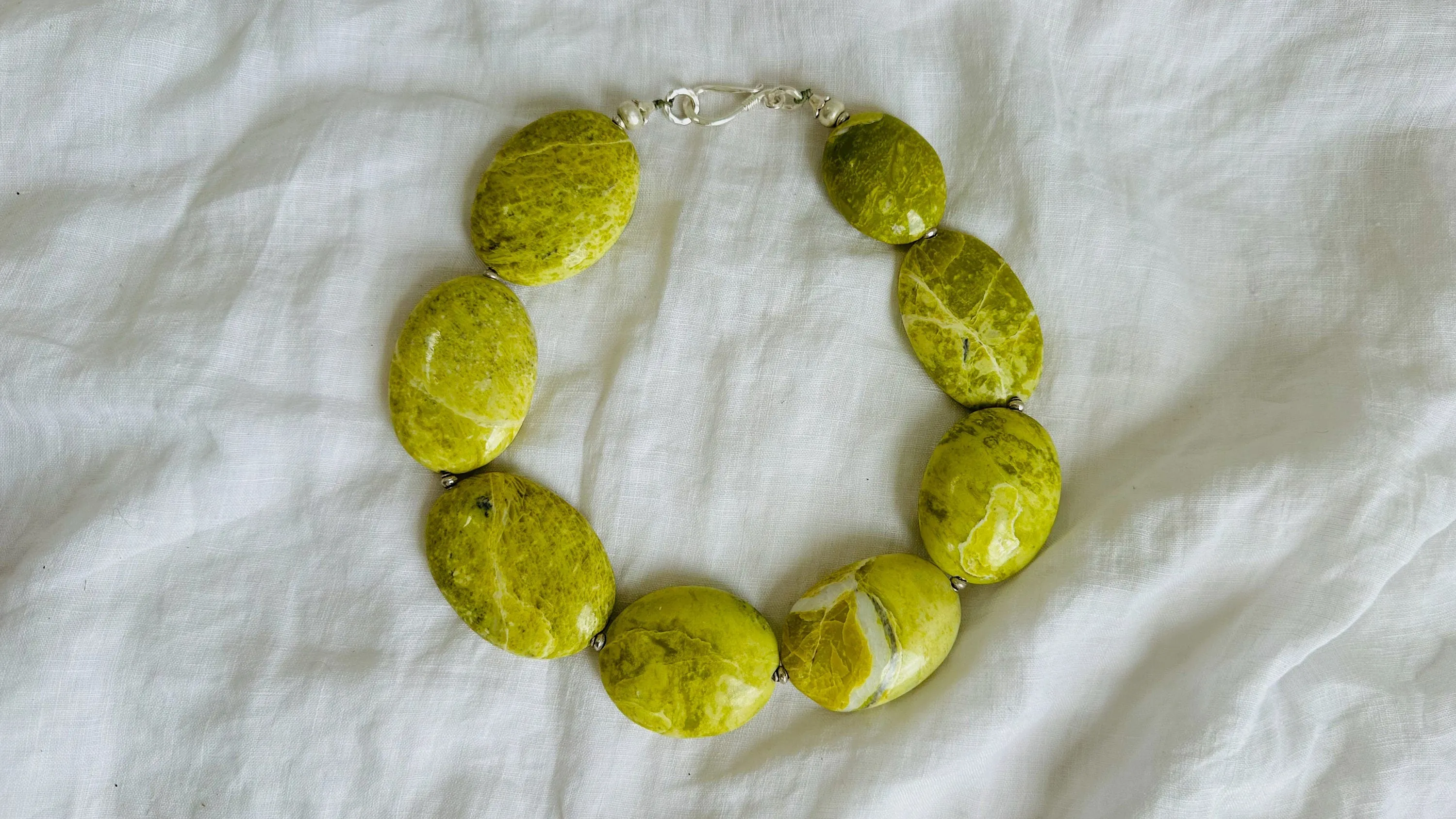 Large Serpentine Necklace. Sterling Silver. 2466